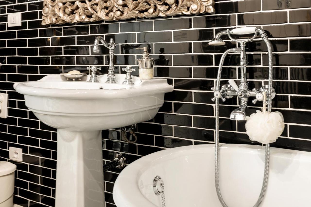 Appartamento Suite Design Parma Luaran gambar